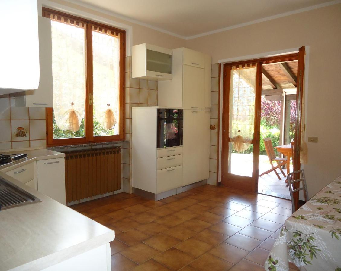 Casa Sara Appartement Anfo Buitenkant foto
